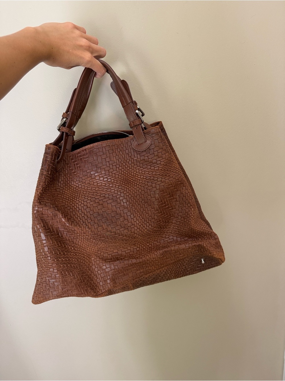 Tulipani Italy NWOT Woven Leather Shoulder Bag in Brown - Picture 2 of 5